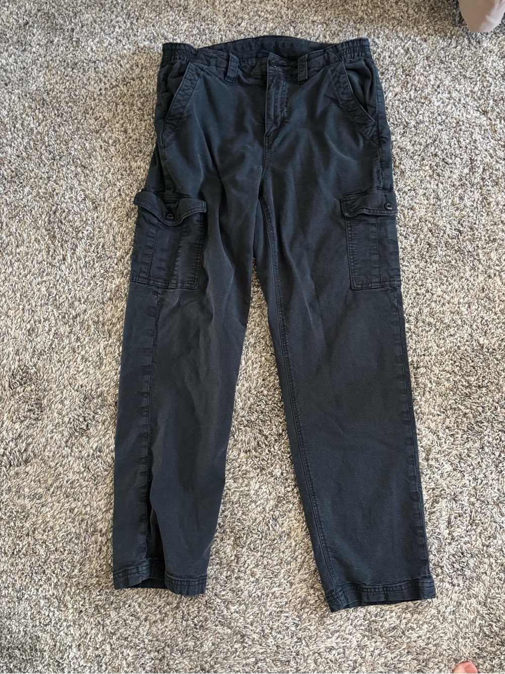 American Eagle Outfitters Black Cargo Pants with Side Pockets